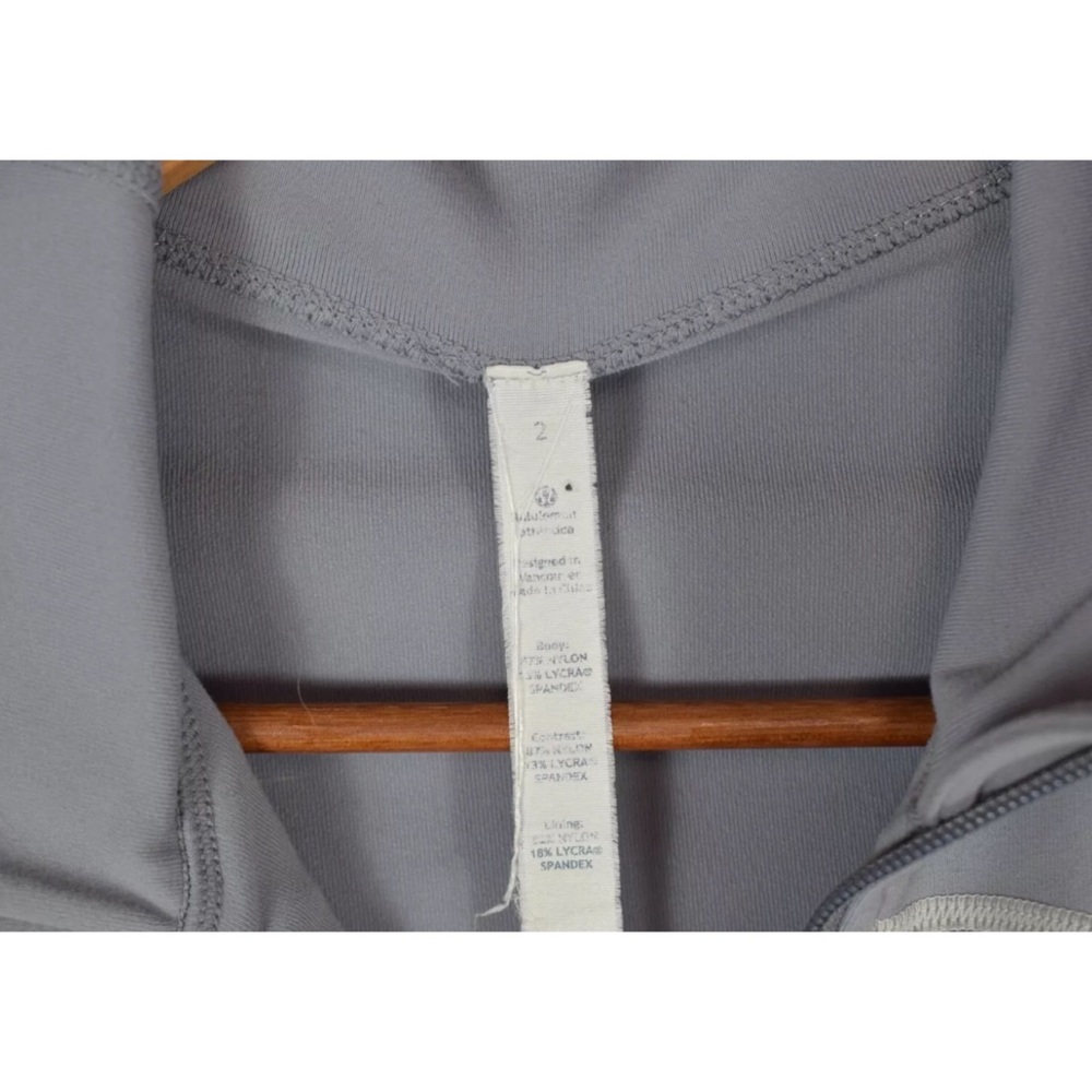 Lululemon In Stride Jacket Gray - image 6